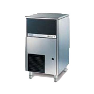 MACHINE A GLACE 73LBS REFROID.A L'AIR (35 RES)